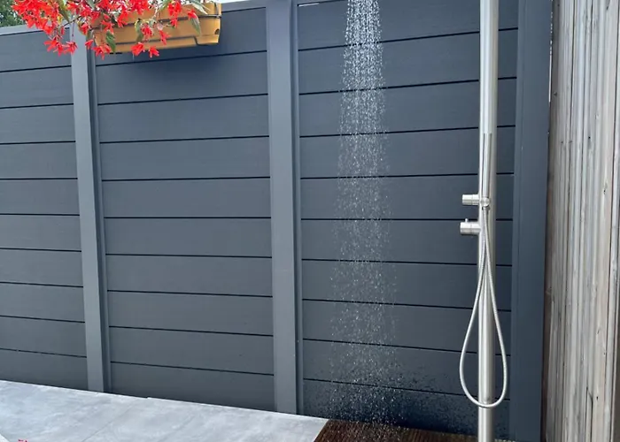 Guest house Pakhuis 4*